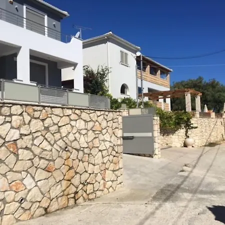 Daphne * Tsilivi (Zakynthos)
